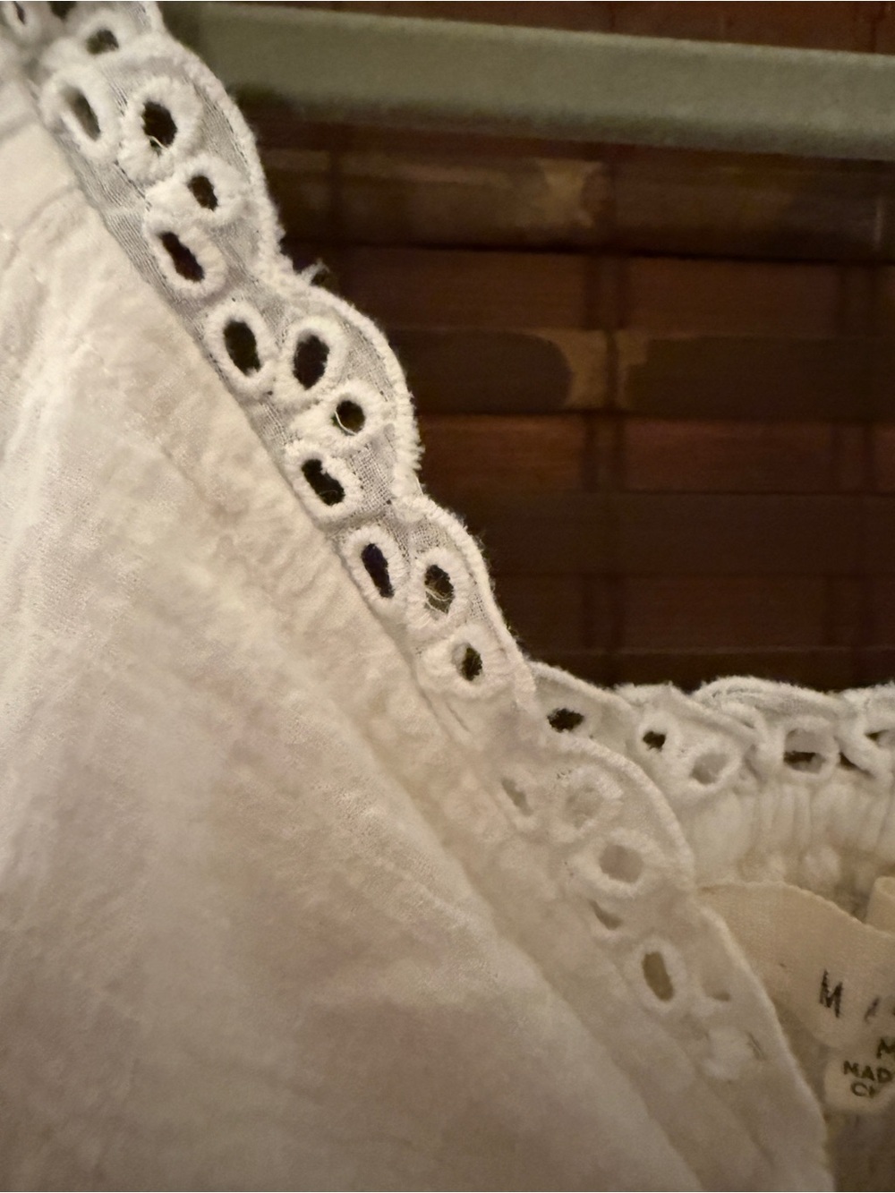 Mable White Smocked Mini Dress with Lace Trim, Sz M, great condition - Picture 8 of 9
